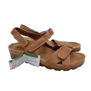 NEW Flexus Orwell Sandals Size 39 US 8.5 Tan Brown Faux Leather Strappy Comfort